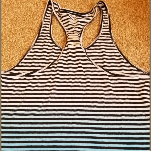 Pink - Picture 3 of 3